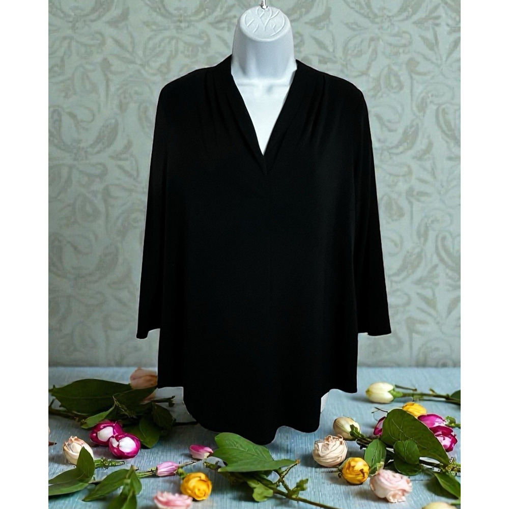 JM Collection Black V-Neck Blouse Sz M 3/4 Sleeves Minimalist Versatile Top New